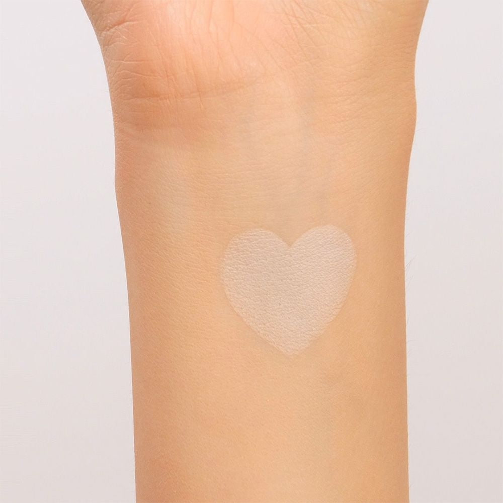 Eveline Cosmetics - Prasowany puder rozświetlający - 2