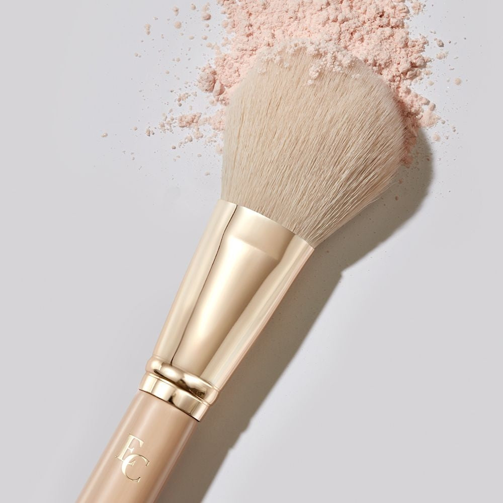 Eveline Cosmetics - Pędzel do aplikacji pudrów F01 - 2